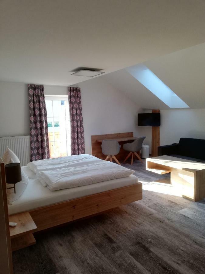 Haslgut Hotel Fuschl am See Eksteriør billede